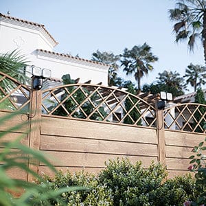 DEWENWILS Outdoor Motion Sensor Light, Battery Powered Flood Light, LED Security Light with 2 Adjustable Heads, 800LM 6000K Super Bright, IP44 Waterproof Auto ON/Off for Garage, Yard, Porch-HHSL02A