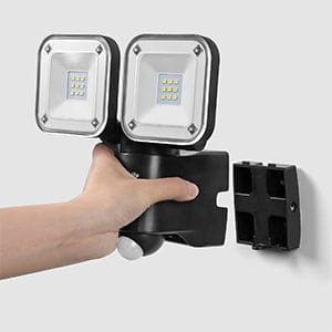 DEWENWILS Outdoor Motion Sensor Light, Battery Powered Flood Light, LED Security Light with 2 Adjustable Heads, 800LM 6000K Super Bright, IP44 Waterproof Auto ON/Off for Garage, Yard, Porch-HHSL02A