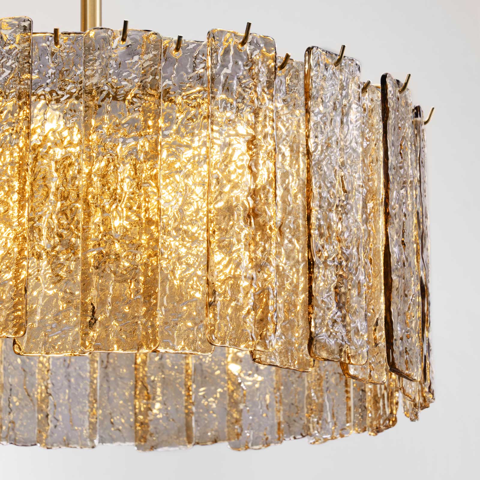 8-Light Cognac-Colored Round Chandelier (24")